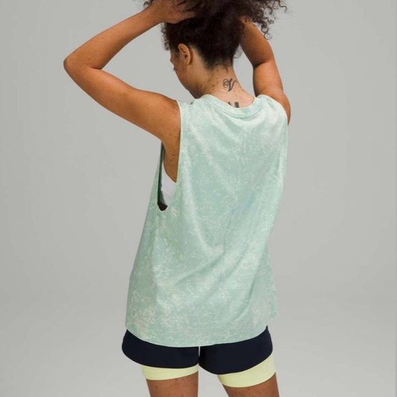 Lululemon 10 All Yours Tank Top Cloudy Wash Arctic Green Sleeveless Top VGUC - Picture 11 of 13